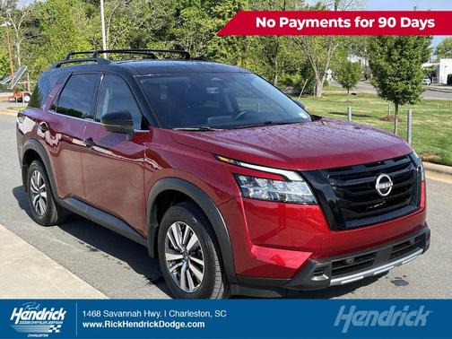 2 Tone Red / Black Roof 2023 Nissan Pathfinder SL