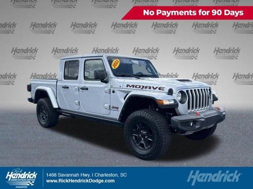 Silver Zynith Clearcoat 2022 Jeep Gladiator Mojave
