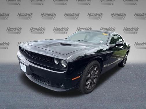 Pitch Black Clearcoat 2018 Dodge Challenger GT