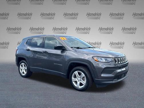 Granite Crystal Clearcoat Metallic 2023 Jeep Compass Sport