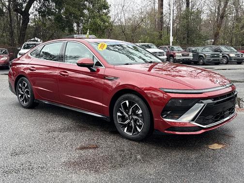 2025 Hyundai SONATA SEL