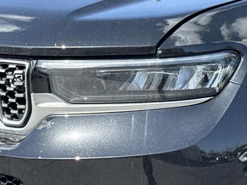 Diamond Black 2023 Jeep Grand Cherokee L Summit