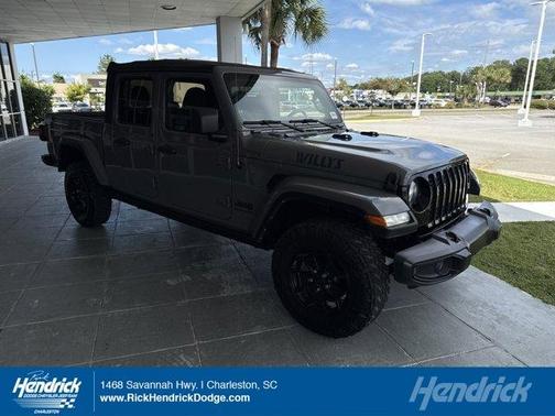 2021 Jeep Gladiator Sport