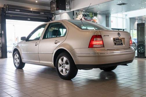 2004 Volkswagen Jetta GLS 2.0L