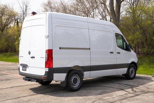 2025 Mercedes-Benz Sprinter 2500 Standard Roof