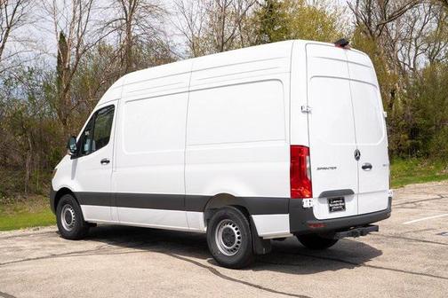 2025 Mercedes-Benz Sprinter 2500 Standard Roof