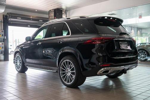 2025 Mercedes-Benz GLE 450e 4MATIC