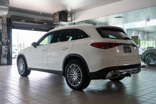 2025 Mercedes-Benz GLC 300 4MATIC