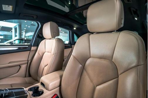 2019 Porsche Macan Base