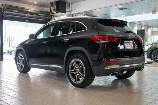 2021 Mercedes-Benz GLA 250 Base 4MATIC