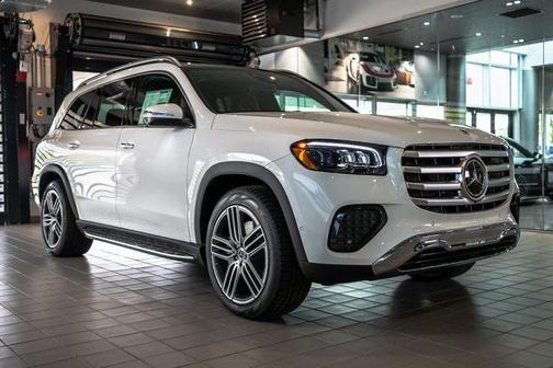 2025 Mercedes-Benz GLS 450 4MATIC