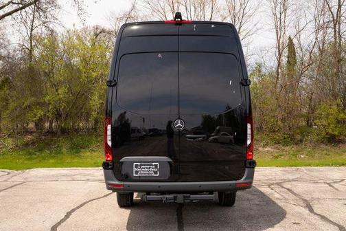 2025 Mercedes-Benz Sprinter 2500 High Roof