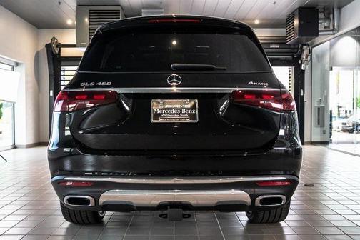 2025 Mercedes-Benz GLS 450 4MATIC