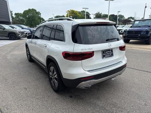2024 Mercedes-Benz GLB 250 4MATIC