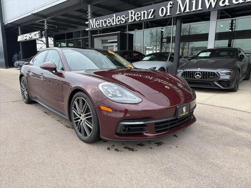 2018 Porsche Panamera Base