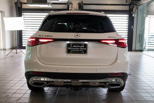 2025 Mercedes-Benz GLC 350e Base