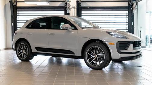 2024 Porsche Macan Base