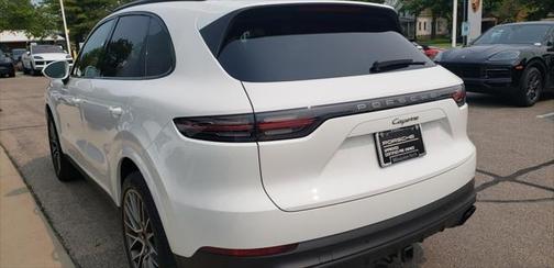 2023 Porsche Cayenne Platinum Edition