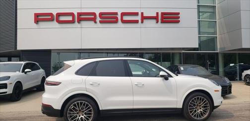 2023 Porsche Cayenne Platinum Edition
