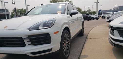 2023 Porsche Cayenne Platinum Edition