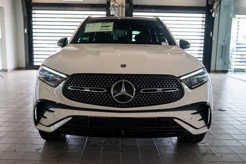 2025 Mercedes-Benz GLC 350e Base