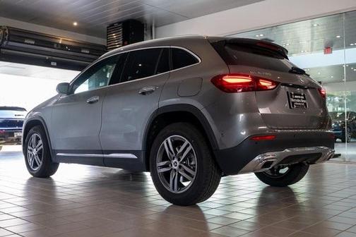 2026 Mercedes-Benz GLA 250 Base 4MATIC