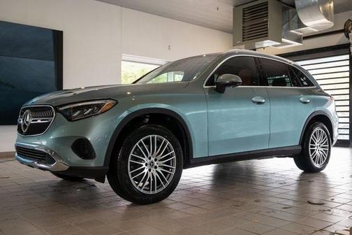 2026 Mercedes-Benz GLC 300 Base 4MATIC