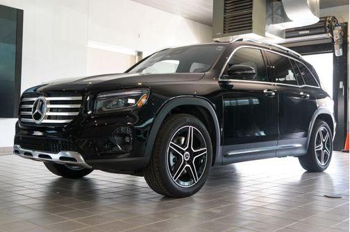 Midnight Black 2026 Mercedes-Benz GLB 250 Base 4MATIC