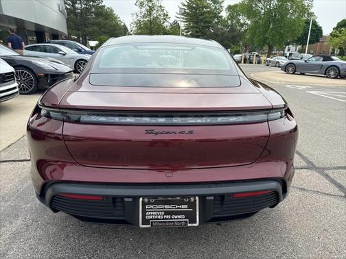 2022 Porsche Taycan 4S