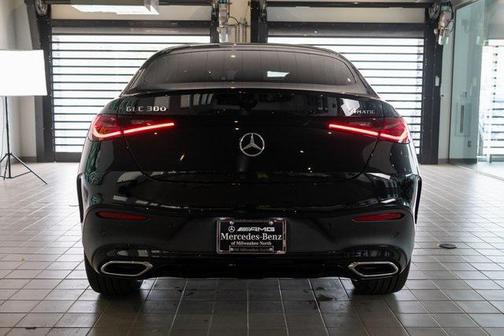 2025 Mercedes-Benz GLC 300 4MATIC Coupe