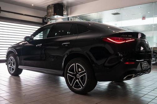 2025 Mercedes-Benz GLC 300 4MATIC Coupe