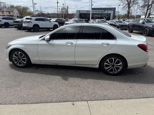 2016 Mercedes-Benz C-Class C 300
