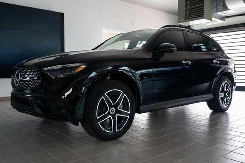 2025 Mercedes-Benz GLC 300 4MATIC