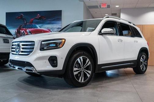 2025 Mercedes-Benz GLB 250 4MATIC