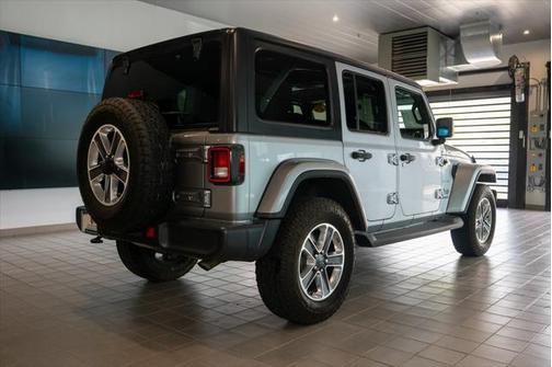 2020 Jeep Wrangler Unlimited Sahara