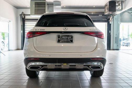 2025 Mercedes-Benz GLC 300 4MATIC