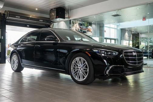 2022 Mercedes-Benz S-Class 