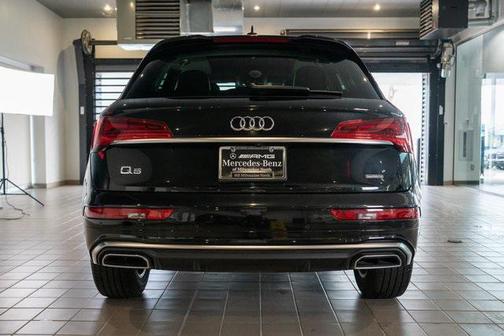 2022 Audi Q5 45 S line Premium