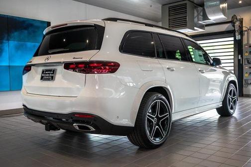 2025 Mercedes-Benz GLS 450 4MATIC