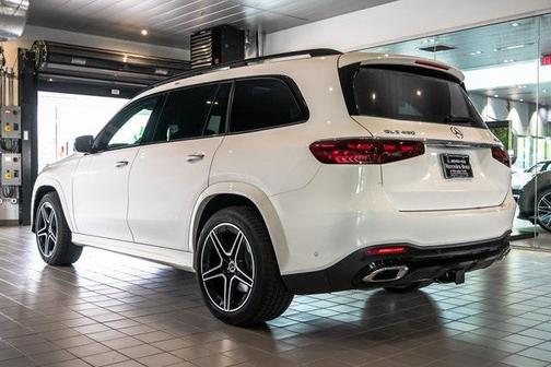 2025 Mercedes-Benz GLS 450 4MATIC