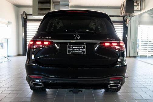 2025 Mercedes-Benz GLS 450 4MATIC