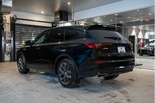 2022 Acura MDX A-Spec Package