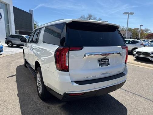 2021 GMC Yukon XL SLT