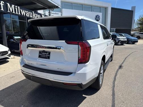 2021 GMC Yukon XL SLT