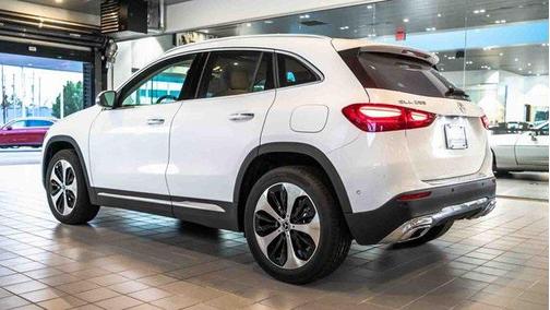 2025 Mercedes-Benz GLA 250 4MATIC