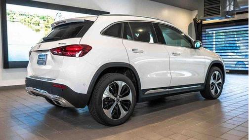 2025 Mercedes-Benz GLA 250 4MATIC