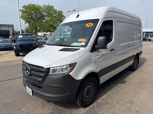2025 Mercedes-Benz Sprinter 2500 Standard Roof