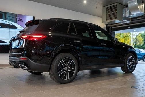 2026 Mercedes-Benz GLC 300 Base 4MATIC