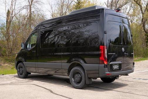 2025 Mercedes-Benz Sprinter 2500 Standard Roof
