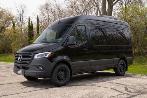 2025 Mercedes-Benz Sprinter 2500 Standard Roof